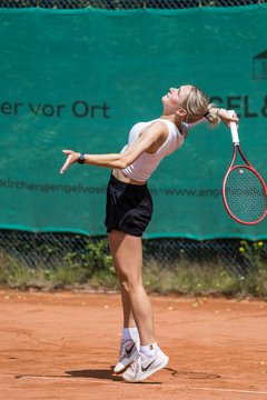 Jennifer Witthöft 27 - RL TC an der Schirnau - SV Zehlendorfer Wespen : Ergebnis: 9:0
